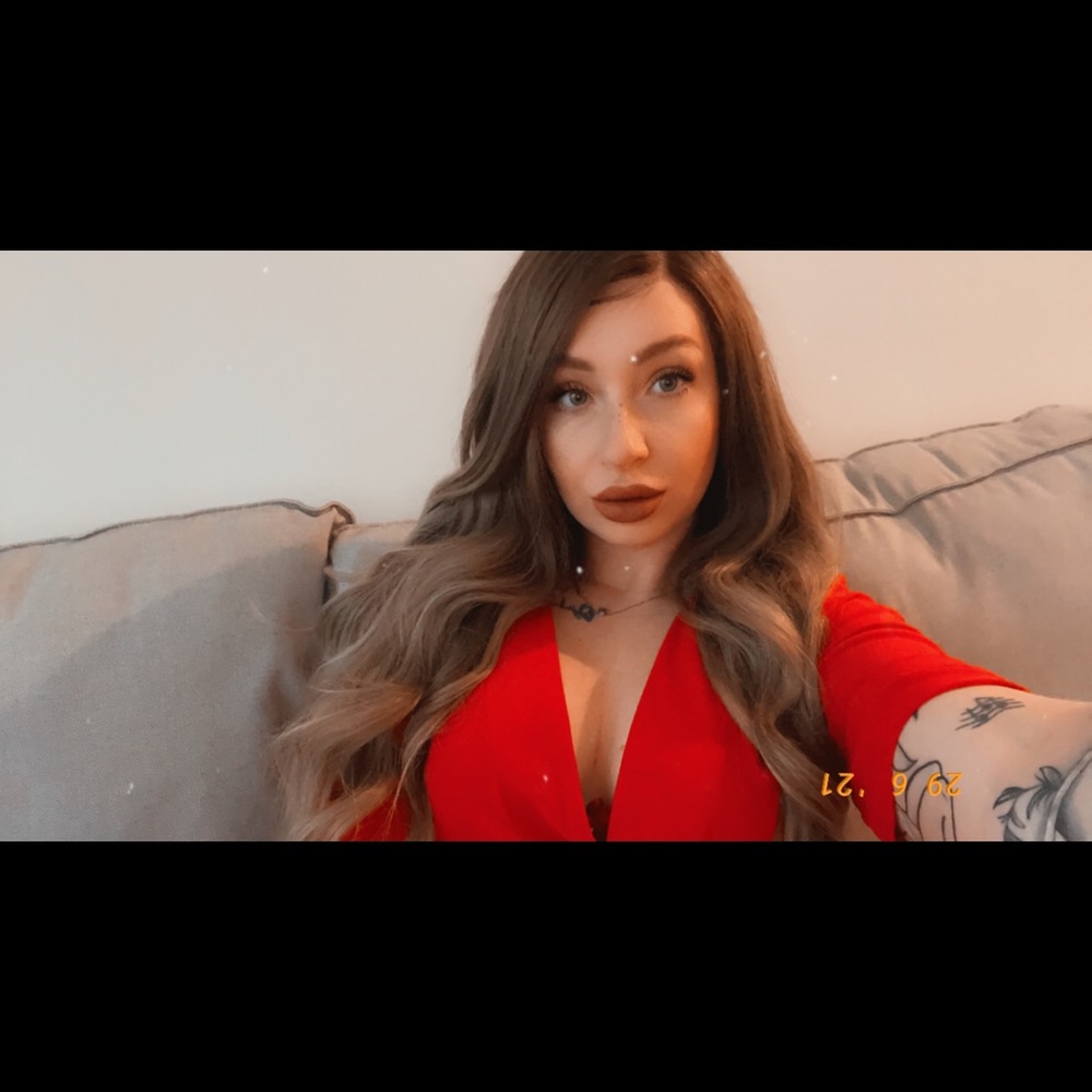 Meet your Posher, Anna